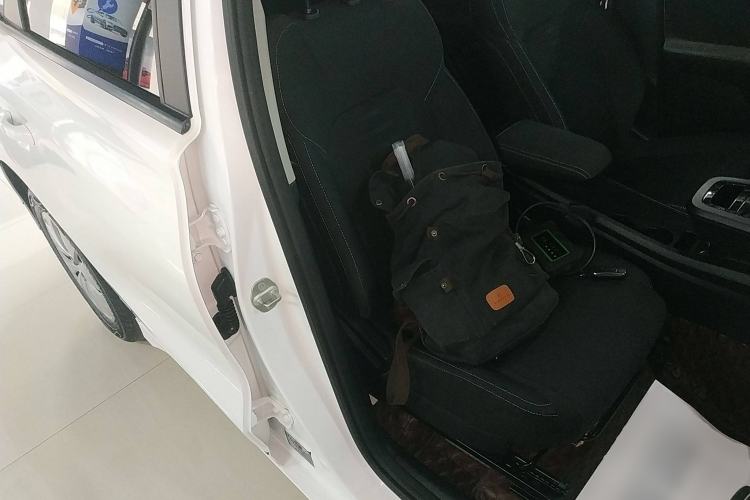 Used BYD e2 2020 Upgraded Model Standard Range Version Standard Configuration
