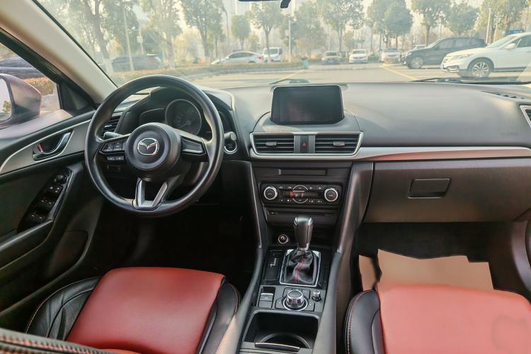 Used Mazda Mazda 3 Axela 2017 Hatchback 1.5L Automatic Luxury Model Emission Standard China V
