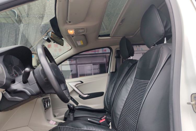 Used Peugeot 301 2014 1.6L Manual Luxury Edition
