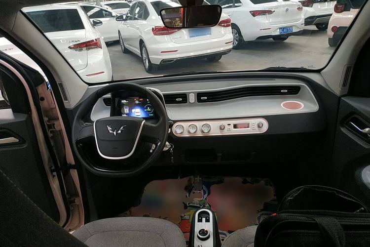 Used Wuling Hongguang MINIEV 2021 Macaron Premium Model – Lithium-NMC
