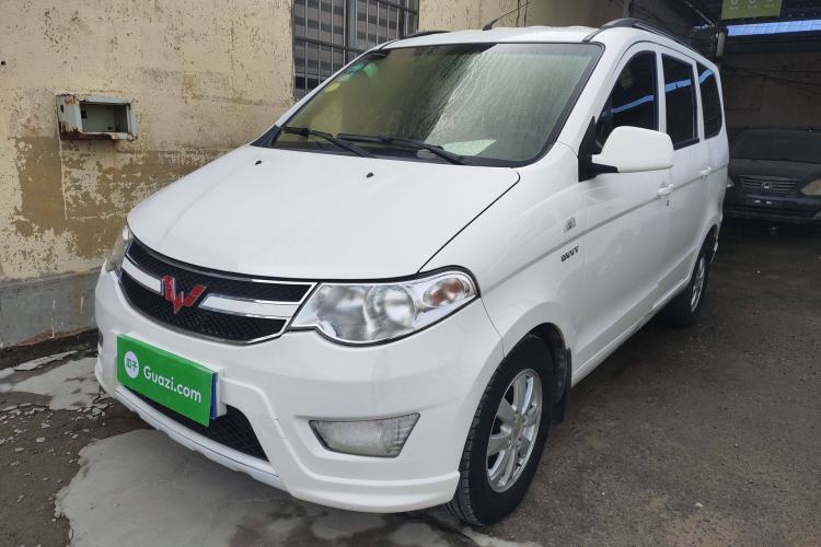 Used Wuling Hongguang 2014 1.5L S Standard Version
