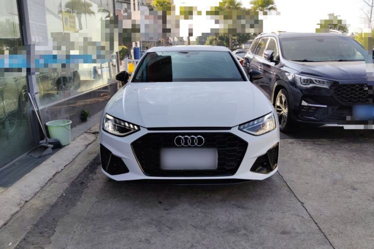 Used Audi A4L 2022 40 TFSI Luxury Dynamic Model
