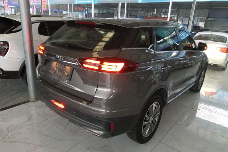 Used Geely Auto Emgrand X7 Sport 2018 1.8TD Automatic Two-Wheel Drive Smart Connect 4G Internet Edition