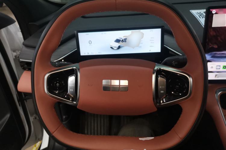 Used  L6 2025 EM-i 140km Starship Edition