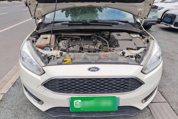 Used Ford Focus 2017 Hatchback 1.6L Automatic Fashion Edition Smart Drive Version