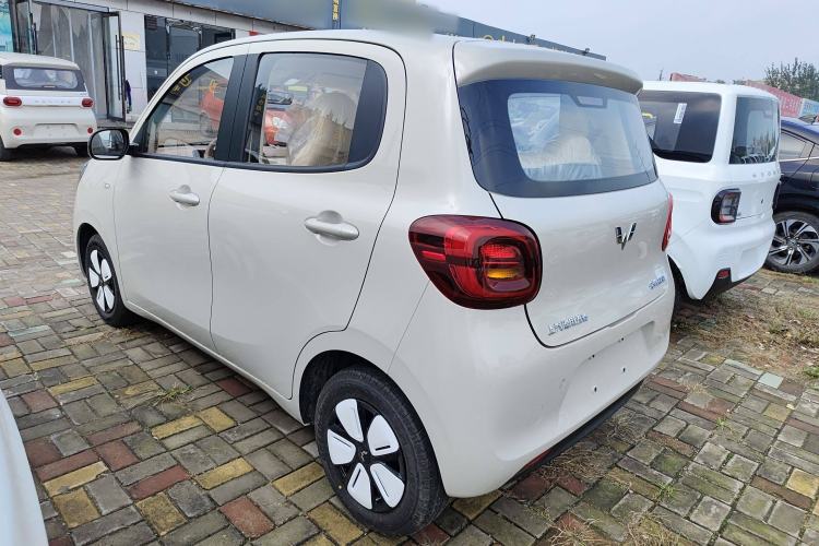 Used Wuling Hongguang MINIEV 2025 Four-Door Version Advanced Edition
