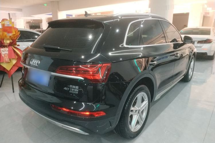 Used Audi Q5L 2022 40T Fashionable and Elegant Model
