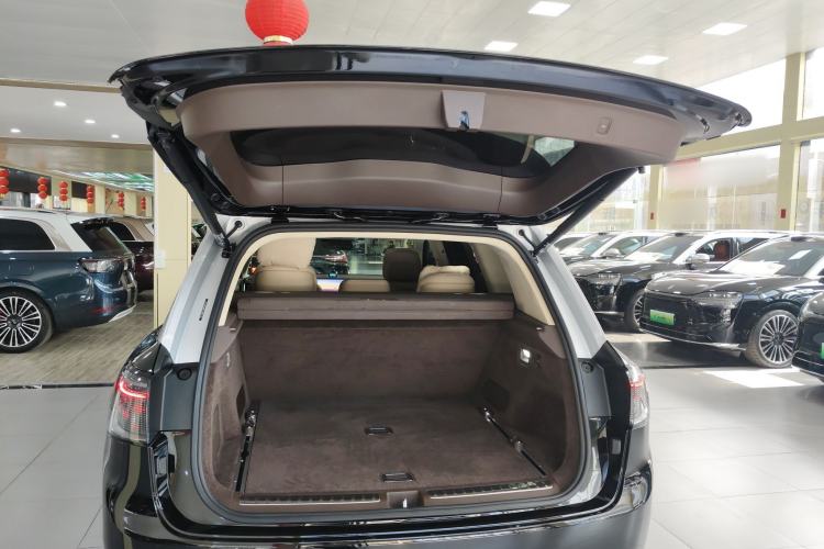 Used Hima AITO M9 2025 Extended-Range Ultra Version 52 kWh 5-Seater Edition