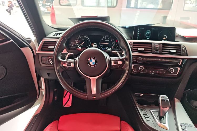 Used BMW 3 Series 2019 320i M Sport Night Edition
