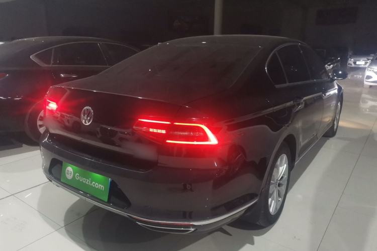 Used Volkswagen Magotan 2018 330TSI DSG Luxury Model