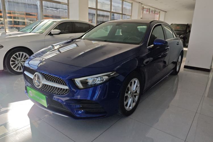Used Mercedes-Benz A-Class 2020 Restyled A 200 L Sport Sedan Fashion Version
