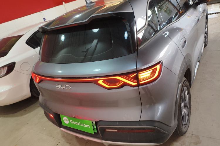 Used BYD Yuan UP 2024 401 km Active Version
