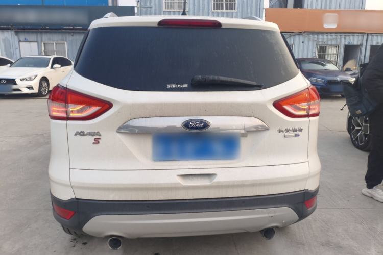 Used Ford Kuga 2015 2.0L GTDi Four-Wheel-Drive Sport Model