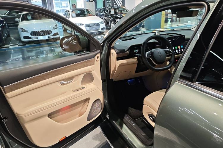 Used Hima AITO M7 2022 1.5T Four-Wheel Drive Flagship Edition
