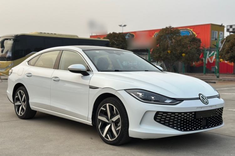 Used Volkswagen Lamando 2024 Lavida L 280TSI DSG Cool & Spicy Edition
