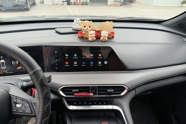 Used Changan UNI-T 2020 1.5T Prestige Version
