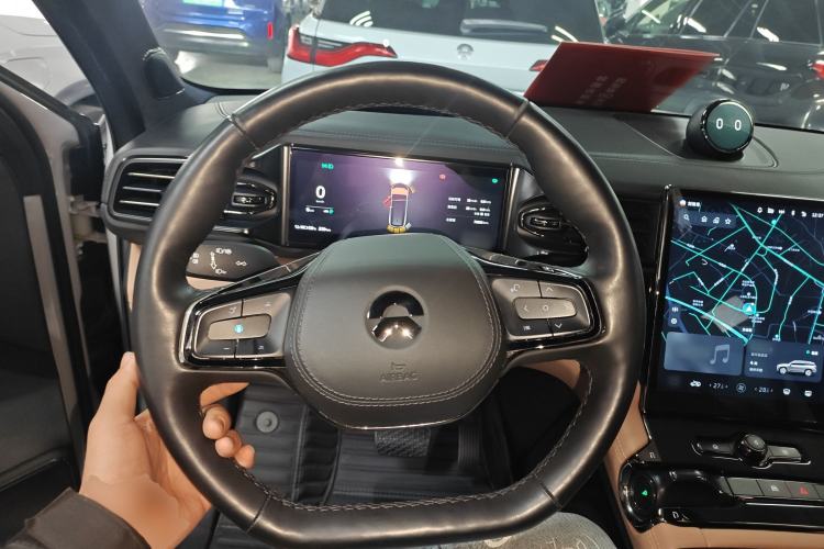 Used Nio ES8 2020 415 km Signature Edition 6-Seater Version
