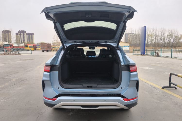 Used BYD Song PLUS New Energy 2023 Champion Edition DM-i 110KM Flagship Model
