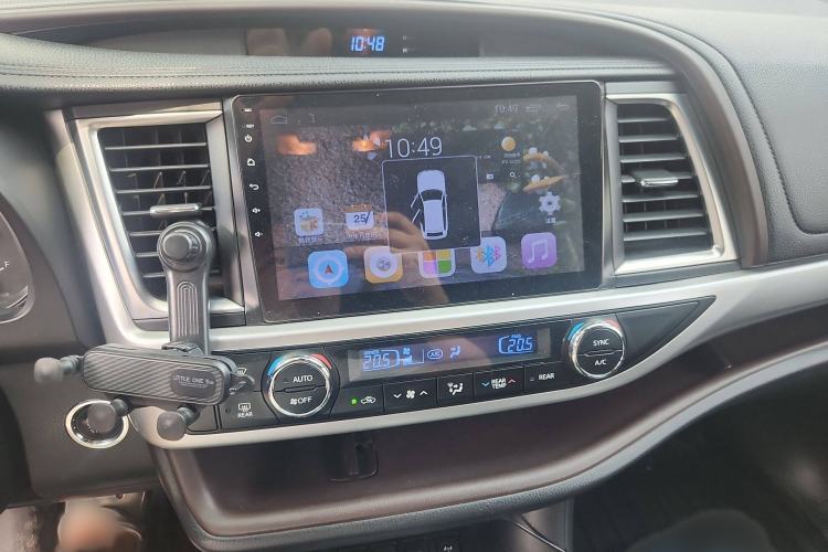 Used Toyota Highlander 2018 2.0T Four-Wheel Drive Luxury Edition 7 Seats China V Emission Standard
