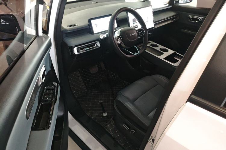 Used AION Y 2024 Plus 510 Intelligent Driving Version
