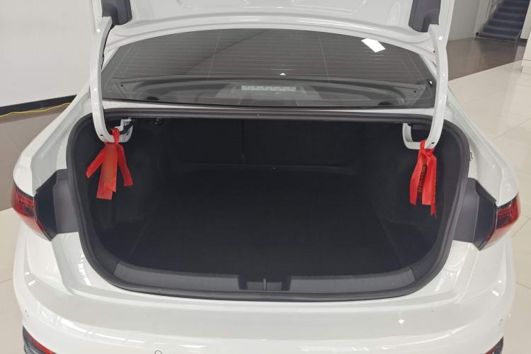 Used Volkswagen Santana 2021 1.5L Automatic Fashion Edition
