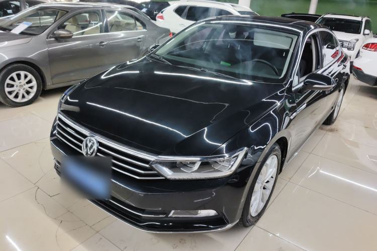 Used Volkswagen Magotan 2017 330TSI DSG Luxury Model