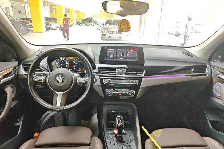 Used BMW X1 2022 sDrive25Li Leading Model
