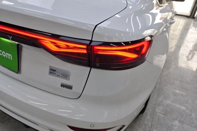 TDK.VehicleDetails.img