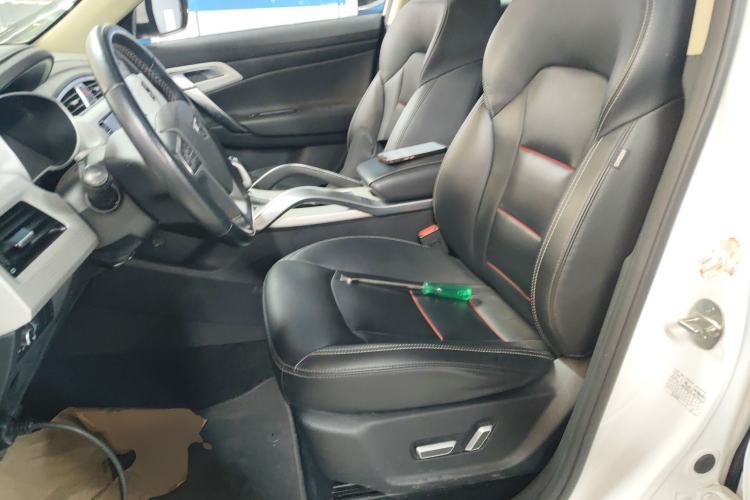 Used Geely Auto Emgrand X7 Sport 2020 1.8TD DCT Two-Wheel Drive Smart Connect 4G-Enabled Version