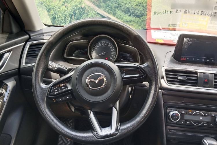 Used Mazda Mazda 3 Axela 2017 Sedan 1.5L Automatic Luxury Model China VI Standard
