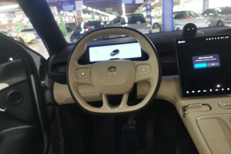 Used Nio ES6 2023 75 kWh
