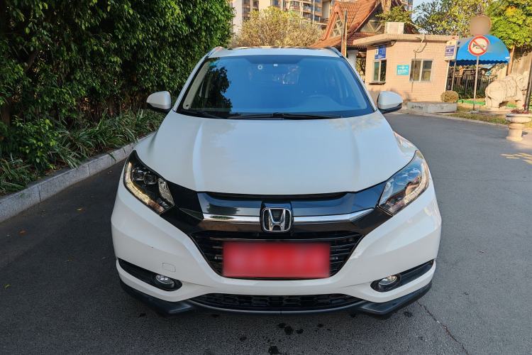 Used Honda Vezel 2015 1.8L CVT 2WD Luxury Model
