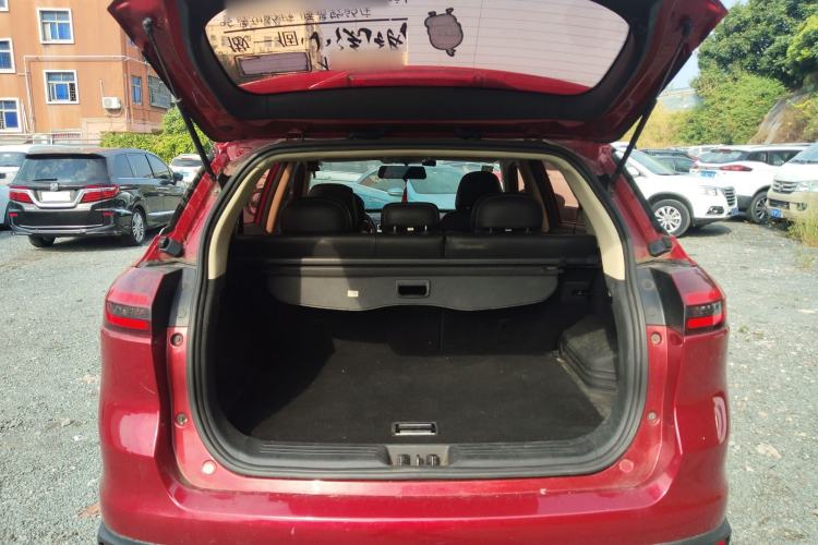 Used Geely Auto Emgrand X7 Sport 2018 1.8TD Manual Two-Wheel Drive Smart Connect 4G Internet Edition