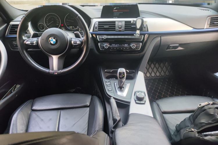 Used BMW 3 Series 2018 320i M Sport Package

