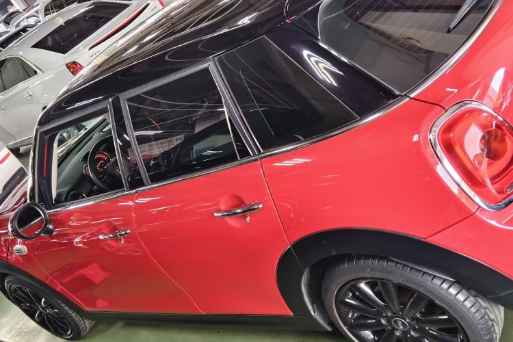 Used  MINI 2016 1.5T COOPER Five-Door Edition
