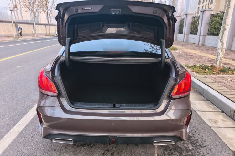 Used MG 5 2023 180 DVVT CVT Luxury Edition
