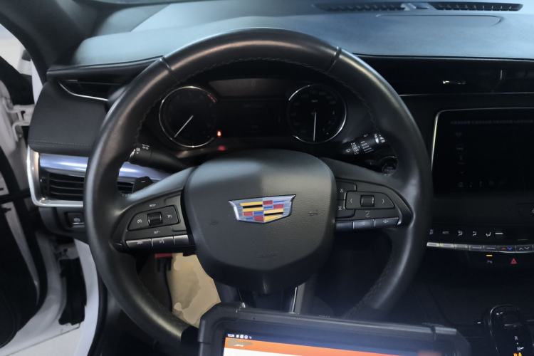 Used Cadillac XT4 2022 28T Two-Wheel Drive Fashion Edition