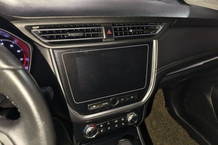 Used Roewe RX3 2018 1.6L CVT Internet Smart Edition
