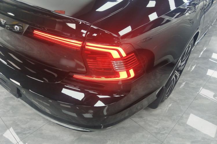 Used Volvo S90 2022 B5 Zhiyuan Luxury Edition
