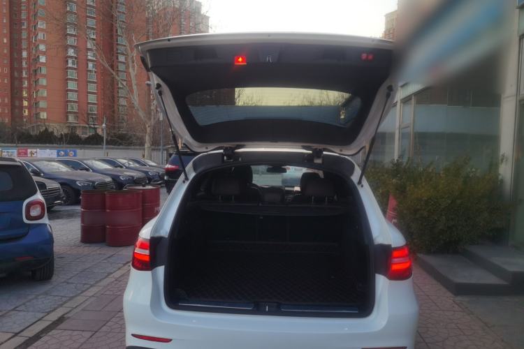 Used Mercedes-Benz GLC 2019 GLC 260 L 4MATIC Dynamic Model