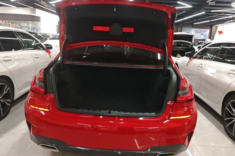 Used BMW 3 Series 2021 Second Facelift 325Li M Sport Package
