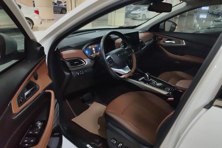 Used  Lingyun 2019 1.6T Two-Wheel Drive Diamond Edition
