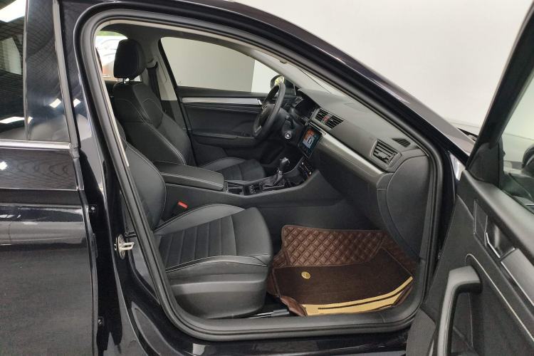 Used Skoda Superb 2019 Facelifted TSI280 DSG Comfort Edition
