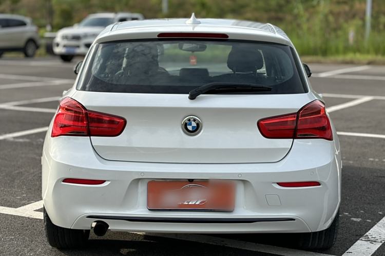 Used BMW 1 Series 2015 120i Sport Design Package
