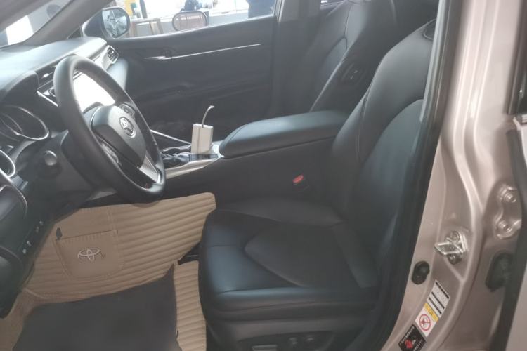 Used Toyota Camry 2018 Dual-Engine 2.5 HG Luxury Edition