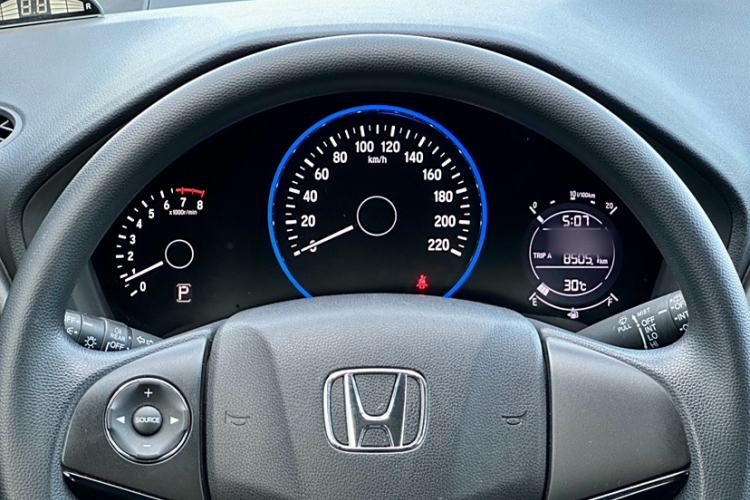 Used Honda Vezel 2017 1.8L CVT 2WD Elite Model
