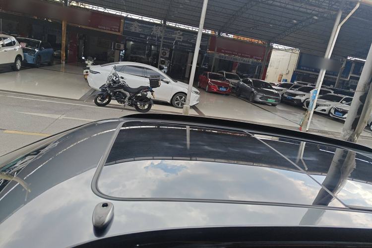 Used VOYAH FREE 2025 318 318 km Rear-Drive Touring Edition
