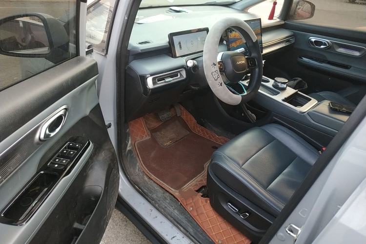 Used AION Y 2023 Plus 510 Smart Edition