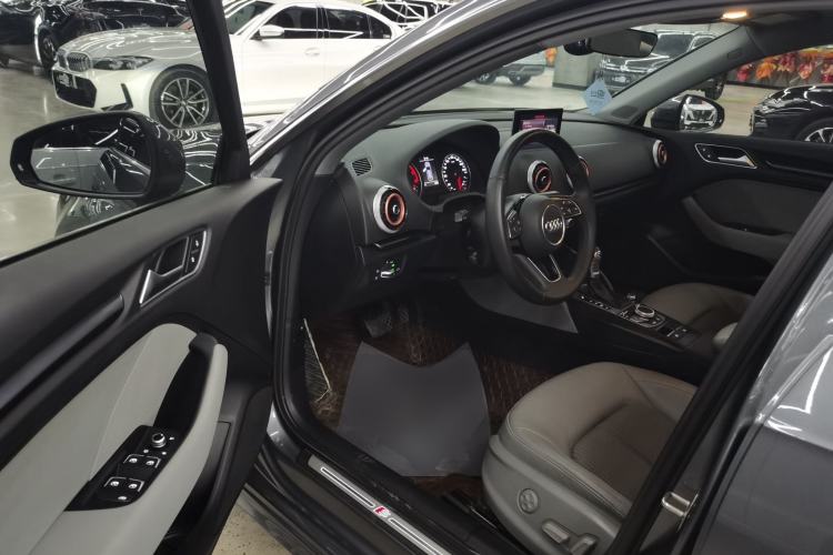 Used Audi A3 2020 Sportback 35 TFSI Fashion Edition China VI Emission Standard
