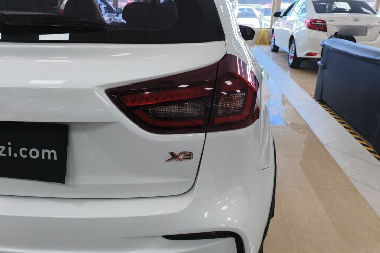 Used Geely Auto Vision X3 2020 1.5L CVT Luxury Model
